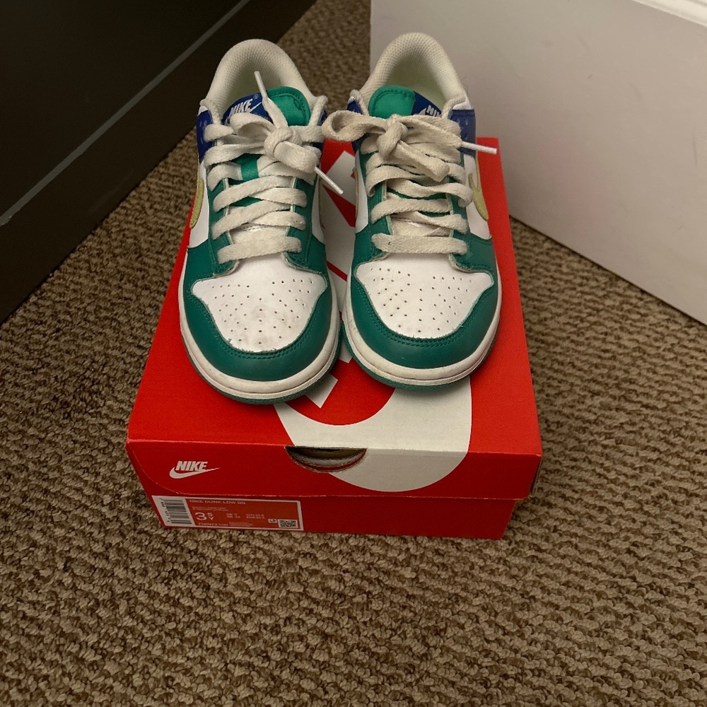 Nike Dunks